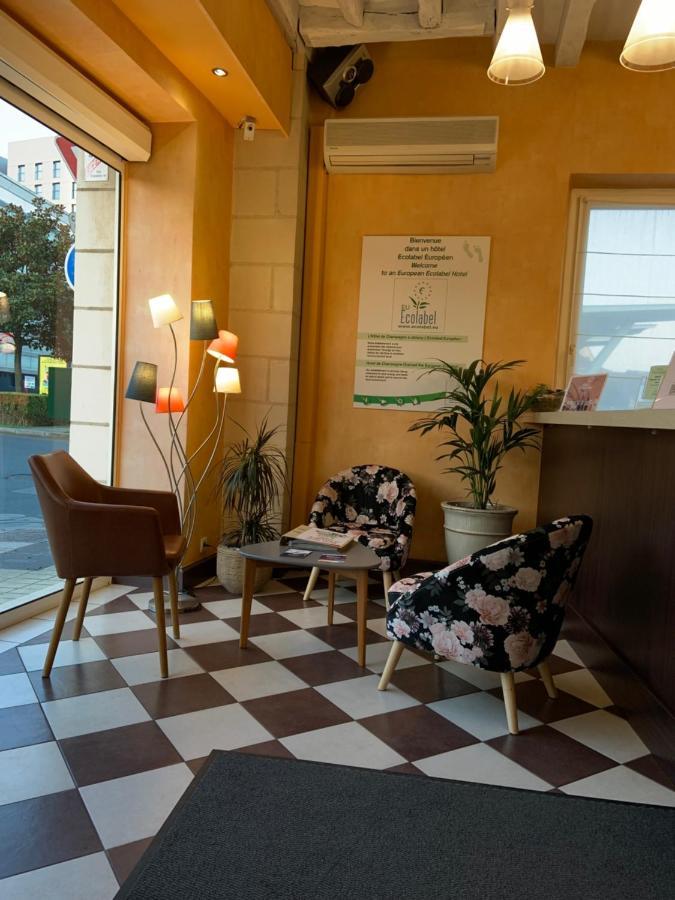 Hôtel de Champagne Angers Exterior foto